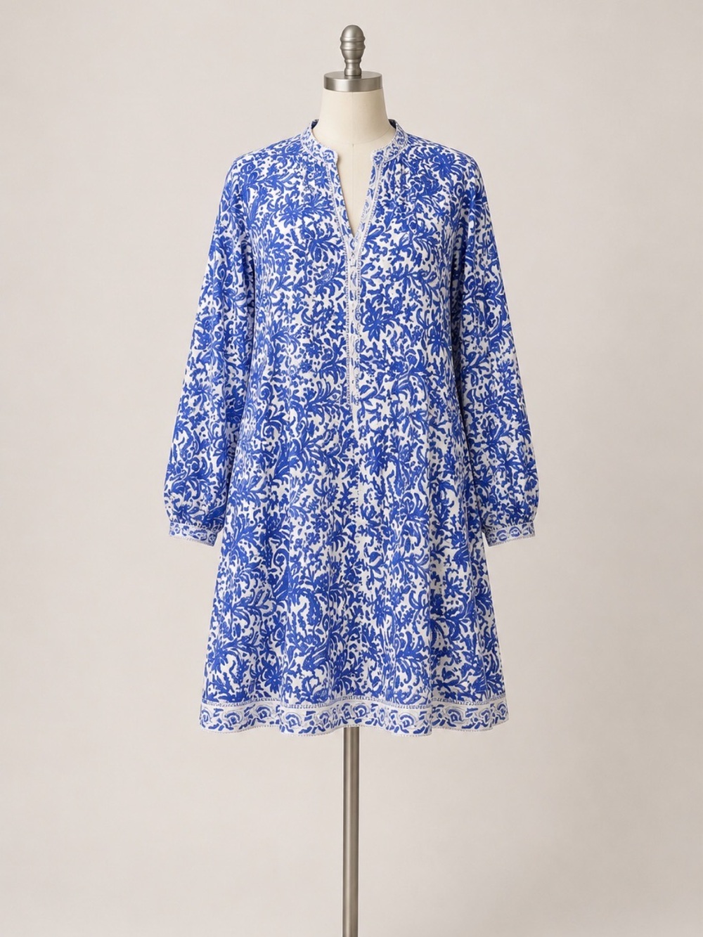 Charlee Blue White Floral Print Tunic Dress Size Large Boho Resort Beach